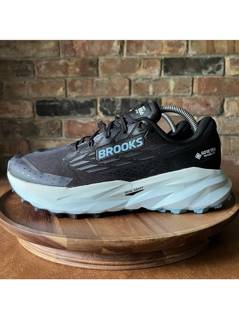 Brooks Cascadia 19 GTX Women's 10.5 Black Blue GORE-TEX Trail Shoes Sneakers